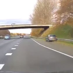 Man uit Nunspeet stopt auto met onwel geworden bestuurder